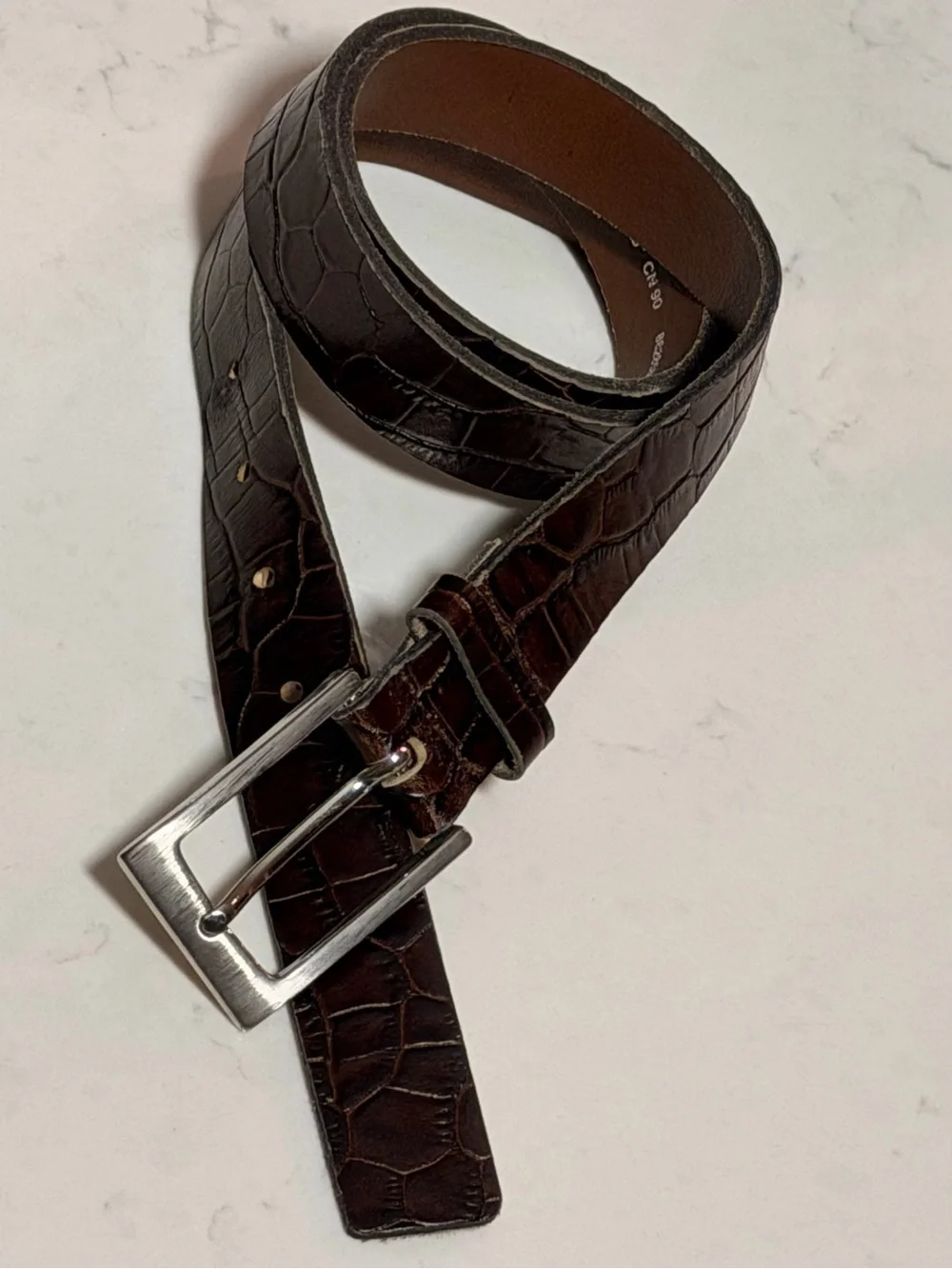 H&M Men’s Brown Leather Belt Size 35-36 Made in Sweden Classic Silver Buckle